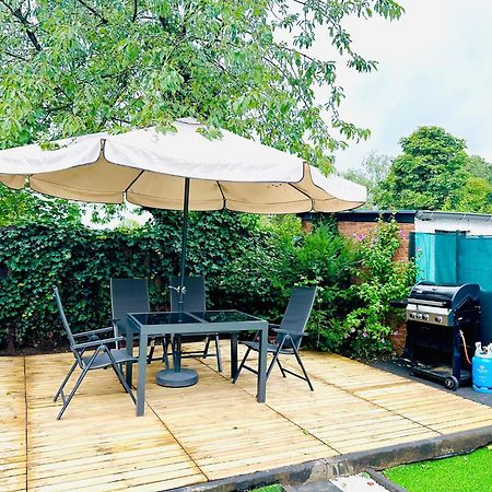 Big Sunset 2 Bedroom House With A Garden Antwerp Exterior photo