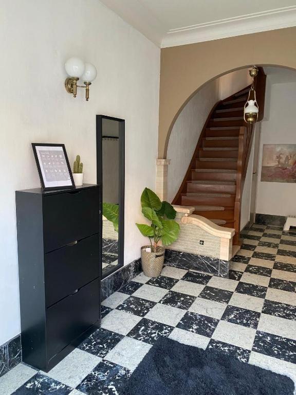 Big Sunset 2 Bedroom House With A Garden Antwerp Exterior photo